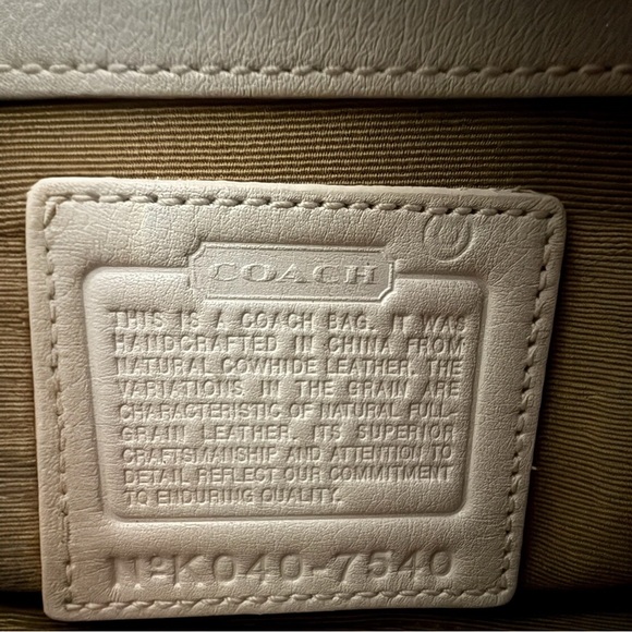 Vintage Y2K Leather Coach Baguette Bag - Picture 9 of 9